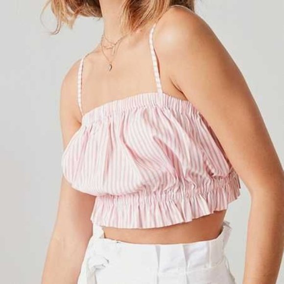 Urban Outfitters Tops - Kimchi Blue • Pink and White Crop